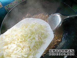 雜蔬肉末炒粉絲最好吃的做法，脆爽Q彈不粘鍋，色香味俱全