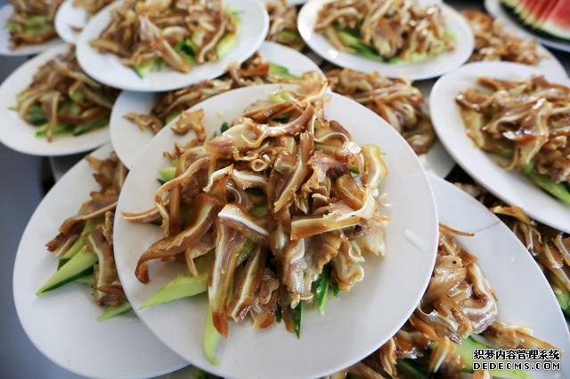 中國最好的五道美食，大連網(wǎng)友：喝酒時來一盤，簡直就是小康生活