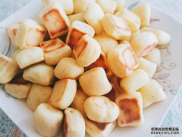 奶香山藥小饅頭，健脾養(yǎng)胃不上火
