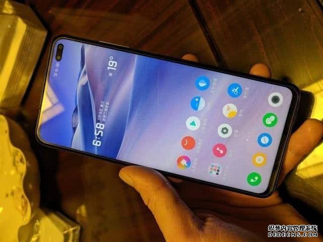 性價比最高的小米手機！120Hz+索尼IMX686，如今不足1500元