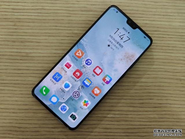 華為Mate30 5G再次“猛降”，對比小米10之后，這下糾結(jié)了！
