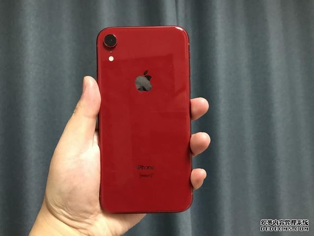 蘋果頂不住了，iPhone XR 128GB徹底跌成小米價，不買小米10了！