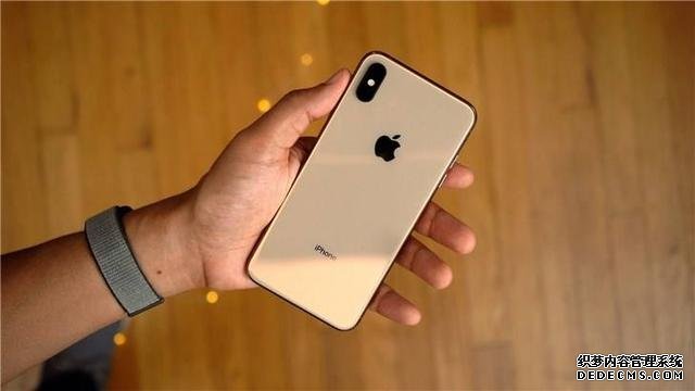 iPhone SE2：性能很強(qiáng)大，但因為這三個原因，只能說再見！