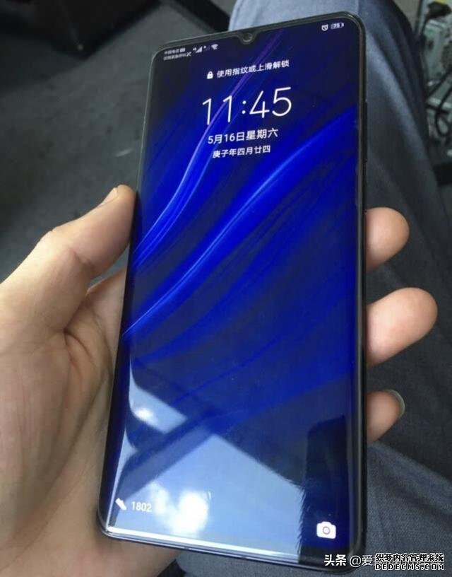 P30 Pro大跳水，IP68防水+40W快充跳水2289，還值得買嗎？