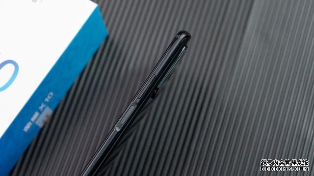 榮耀X10并不香？剛發(fā)布就差評(píng)不斷，價(jià)格過高或是最大敗筆
