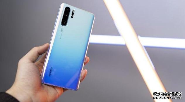 從5488跌至3488,4200mAh+IMX600+50倍變焦，網(wǎng)友：終于等到了