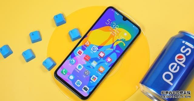 華為千元機(jī)大降200元，AMOLED屏+4000mAh，網(wǎng)友：價(jià)格更感人了