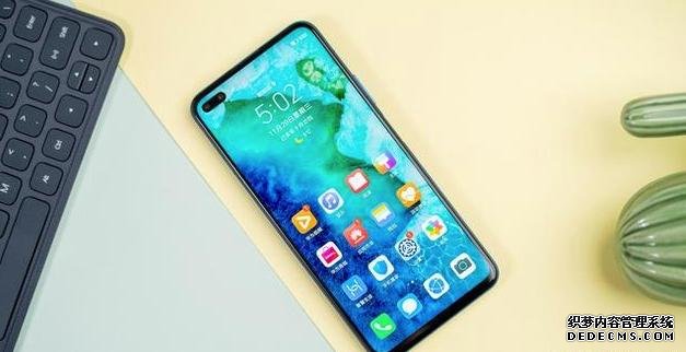 盧偉冰真沒說謊，榮耀首款5G即將降至新低，網(wǎng)友：價格更感人