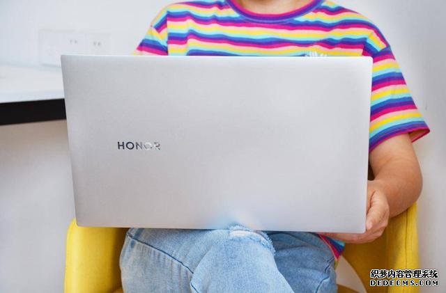 超輕超薄，榮耀MagicBook Pro2020首發(fā)測評，將高效進行到底