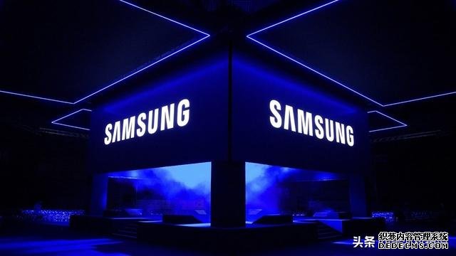 疊屏手機(jī)普及有望？三星Galaxy Fold Lite曝光，售價7792元