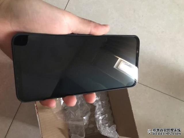 被遺忘的5G中端機，144Hz刷新率+5100超大電池+128GB，僅售2399
