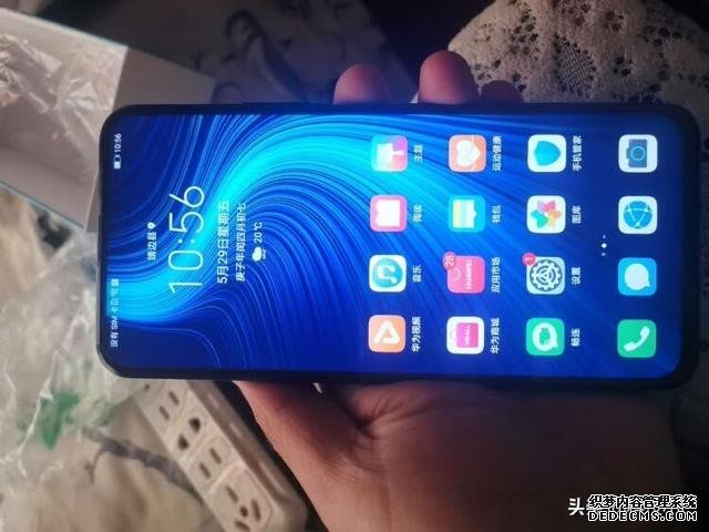 華為真香5G手機，7納米芯片+90Hz刷新率+IMX600主攝，不到兩千元