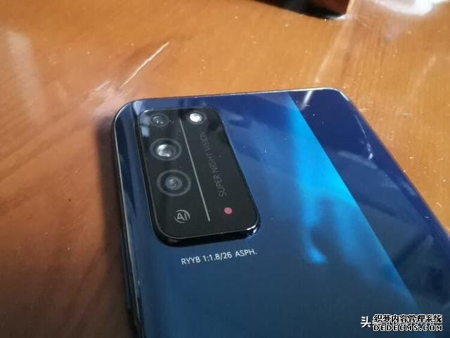 華為真香5G手機，7納米芯片+90Hz刷新率+IMX600主攝，不到兩千元