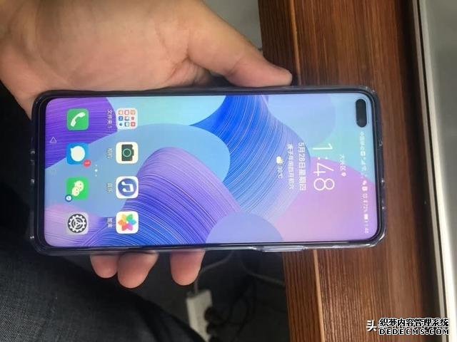 華為5G手機(jī)大降價，麒麟990+8GB運(yùn)存+40W快充，從3799跌至2299