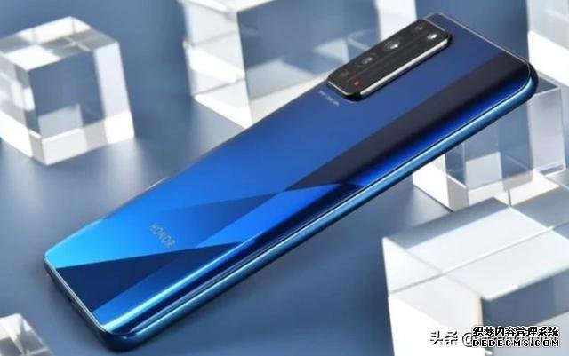 榮耀X10：在珠峰上都能5G上網(wǎng)！6.18選購5G手機的最佳選擇