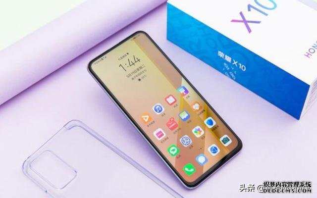 榮耀X10：在珠峰上都能5G上網(wǎng)！6.18選購5G手機的最佳選擇