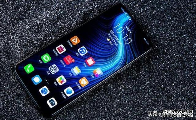 2000元以下的5G“旗艦”？榮耀X10國(guó)民機(jī)型絢麗啟航