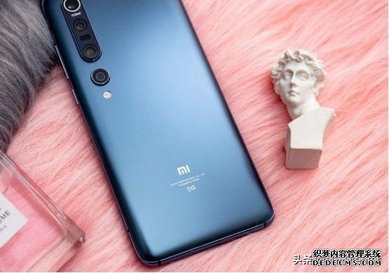 小米10迎來首次降價，驍龍865+1億像素，用戶的福利