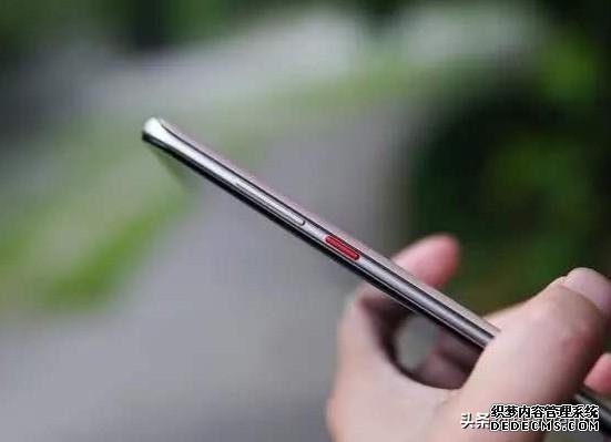 榮耀X10和Redmi 10x一前一后上市，差價(jià)300，其實(shí)差別很大