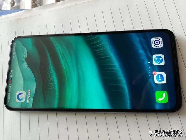 真全面屏+麒麟820+IMX600僅1899，8分鐘賣10萬(wàn)臺(tái)，榮耀X10真香？