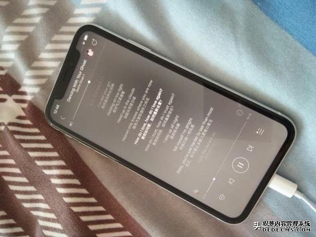 庫克加速清倉了，蘋果A12+雙卡雙待+無線充電，從6999跌至4499