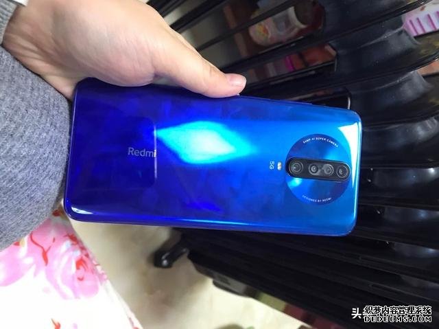 不到1500元的5G手機(jī)，120Hz刷新率+IMX686主攝，還有4500大電池