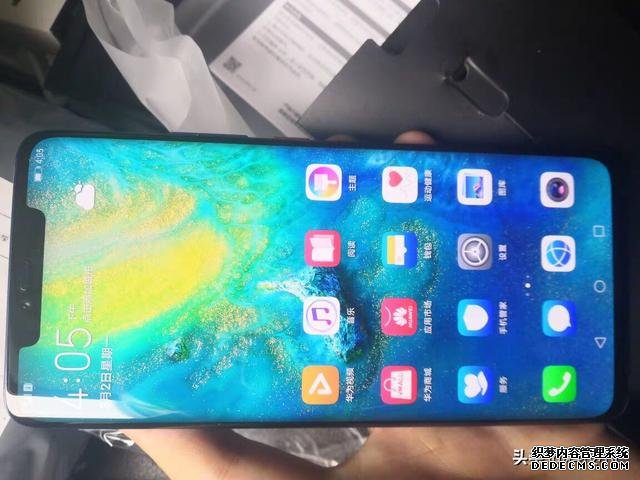 頂級華為加速清倉，2K曲面屏+徠卡三攝+40W快充，從5999跌至3149