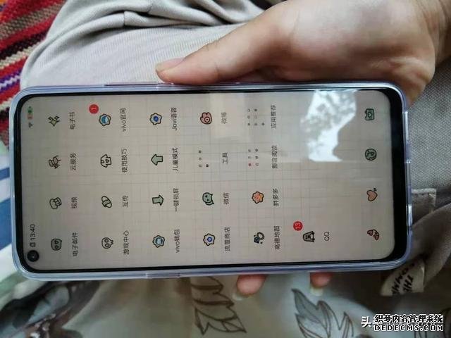 vivo超長續(xù)航千元機(jī)，128GB+五千大電池+后置三攝，跌至998元