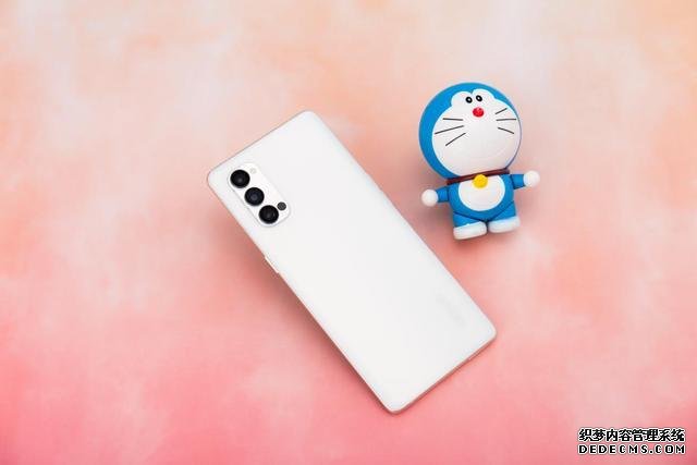 256GB大內(nèi)存，90Hz+雙模5G+4000mAh+三星AMOLED屏，4299元很超值