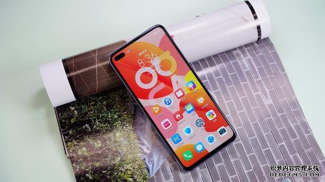 麒麟990跳水1440元，4200mAh+128GB，前置攝像頭DXO排名第一