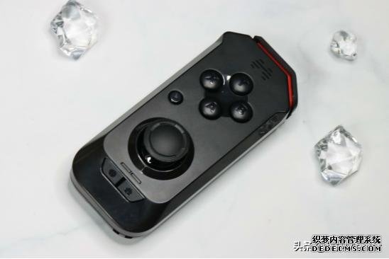 北通H2評測：一鍵壓槍秒換6裝，不僅是物理外掛，更是一波回憶殺