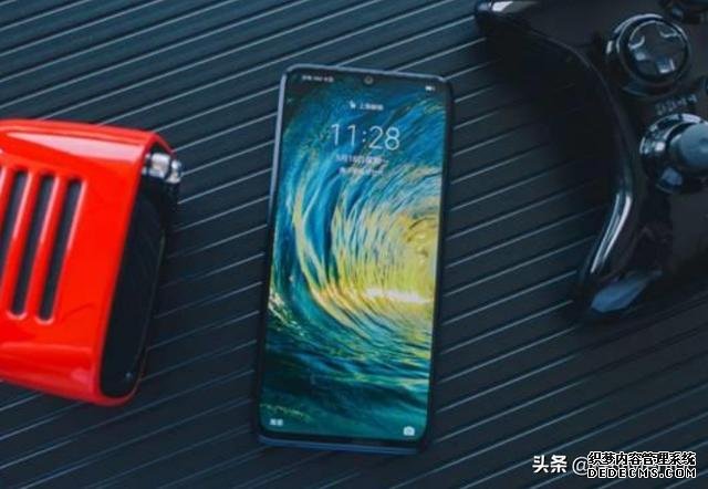 華為打破5G機(jī)型最低價記錄！1699元的5G手機(jī)香么？