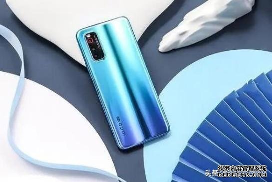同為144Hz的兩部iQOO，一部2198，一部2698怎么選？