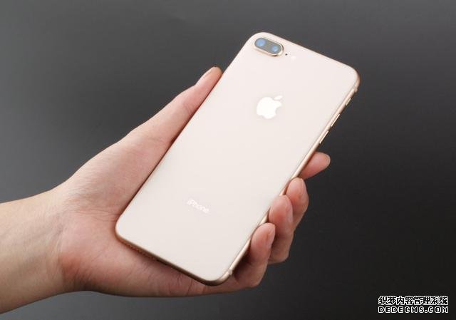 從4999跌至3699，最便宜大屏iPhone誕生，iOS13+128GB