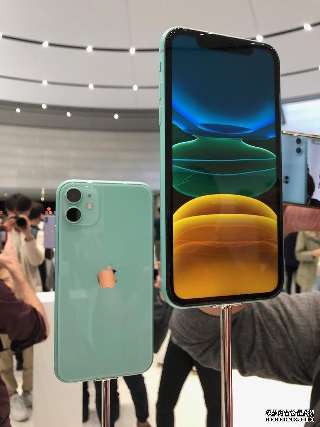 iPhone11大降800元，蘋果A13+256GB，庫克還是清倉了