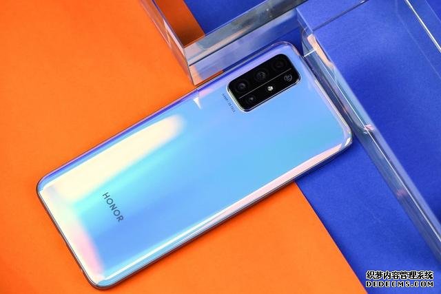 2000元檔位的誠意5G手機 榮耀30S帶來全面的體驗