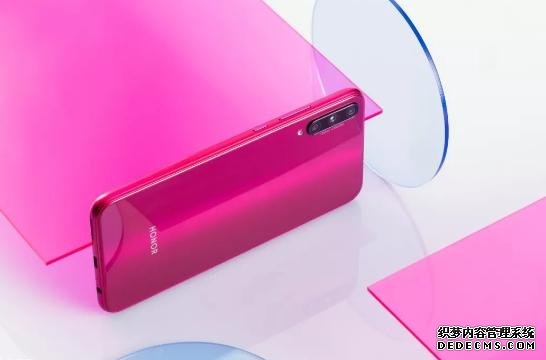 4800w像素+4000毫安，高性價(jià)比手機(jī)只需899元