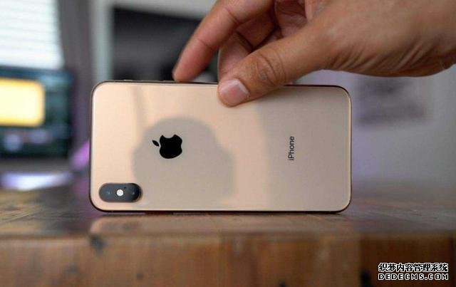 大降4900元，庫克徹底妥協(xié)了，網(wǎng)友：不買iPhone 11了