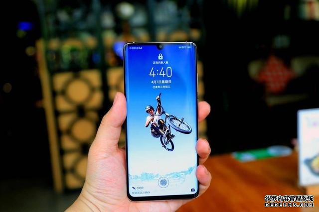 華為老旗艦開始降價，iPhone11也緊隨其后