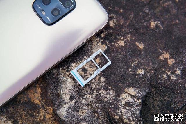 跑分41萬的旗艦5G新機(jī)，僅售1599元，上手實(shí)測(cè)到底值不值？
