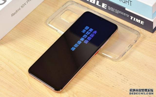 iPhone SE的用戶開始后悔了，5000mAh+128GB起步，僅售999元