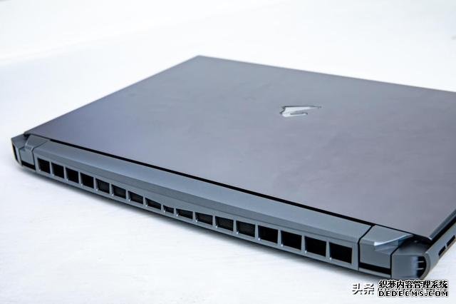 性能強(qiáng)悍為高階玩家而來 技嘉 AORUS 15G XB上手評(píng)測