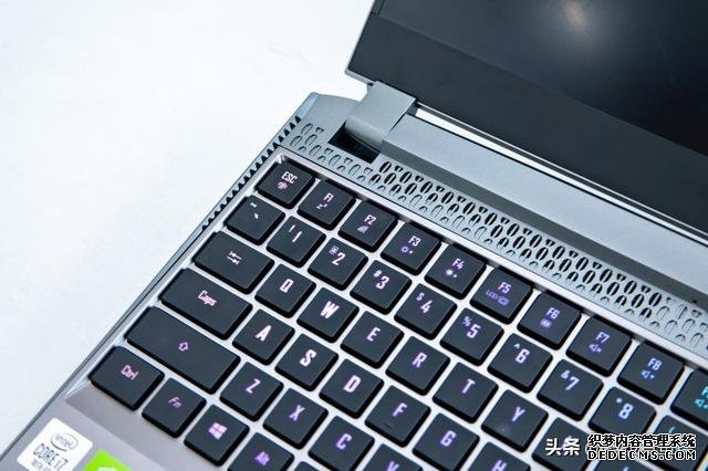 性能強(qiáng)悍為高階玩家而來 技嘉 AORUS 15G XB上手評(píng)測