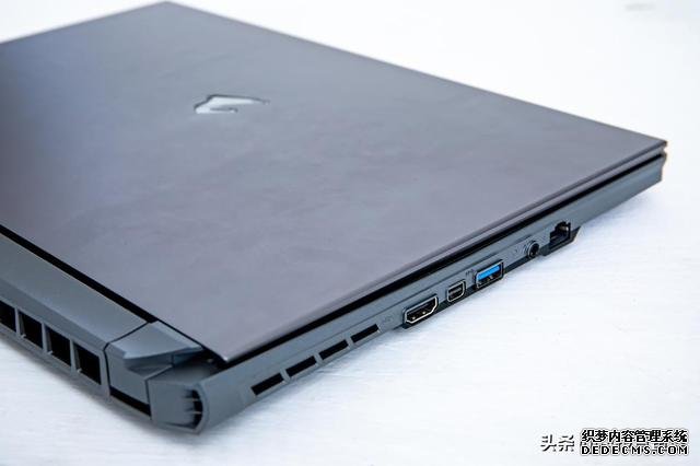 性能強(qiáng)悍為高階玩家而來 技嘉 AORUS 15G XB上手評(píng)測