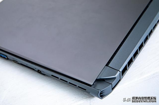 性能強(qiáng)悍為高階玩家而來 技嘉 AORUS 15G XB上手評(píng)測