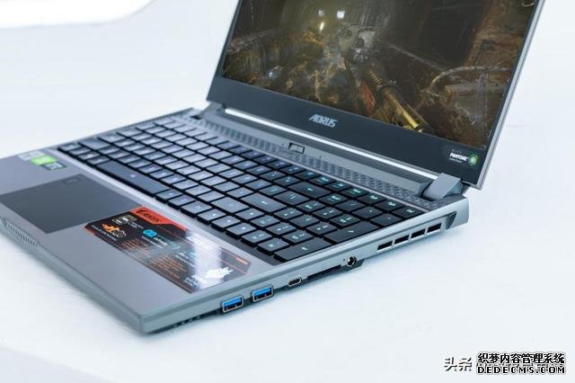 性能強(qiáng)悍為高階玩家而來 技嘉 AORUS 15G XB上手評(píng)測