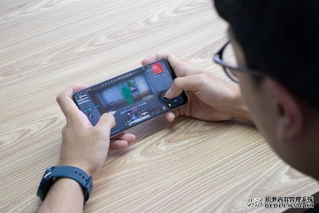 天璣1000 Plus性能首秀，iQOO Z1釋放超強旗艦之力