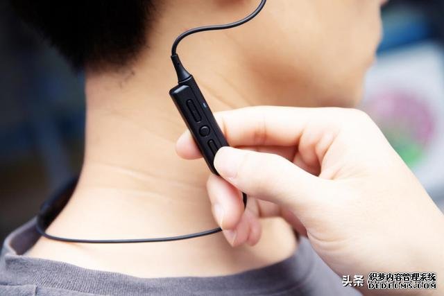 鐵三角CKS550XBT，出色體驗(yàn)更顯音質(zhì)優(yōu)勢(shì)