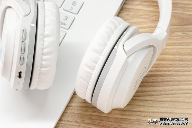 頭戴無線藍牙耳機 40小時超長續(xù)航是什么體驗？