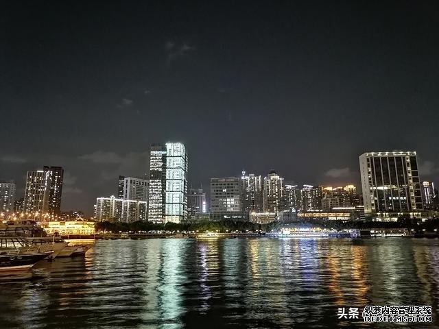 華為暢享10S全方位上手:輕巧機(jī)身+超強(qiáng)夜景是它的制勝法寶